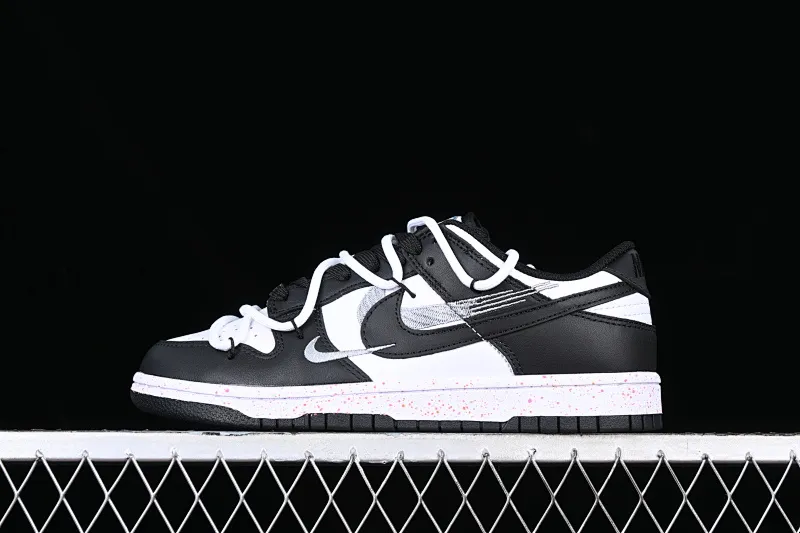 All Categories Nk SB Dunk Series Nk SB Dunk Low Low-top sneakers Gift box version Nk Dunk Low "Multi Color" Vibrant three hooks Customized version of deconstructed strap casual sneakers FD4623-131